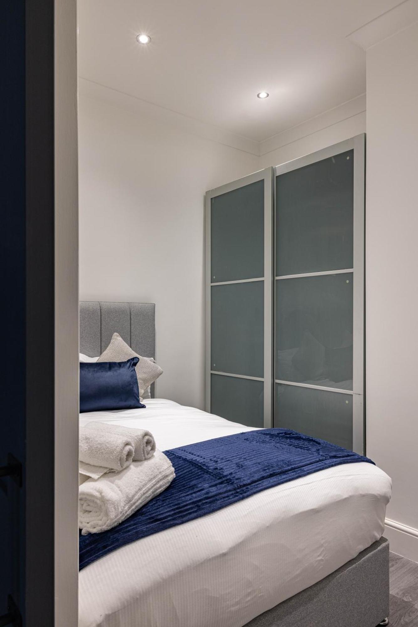 Edgware Road Apartments ロンドン エクステリア 写真